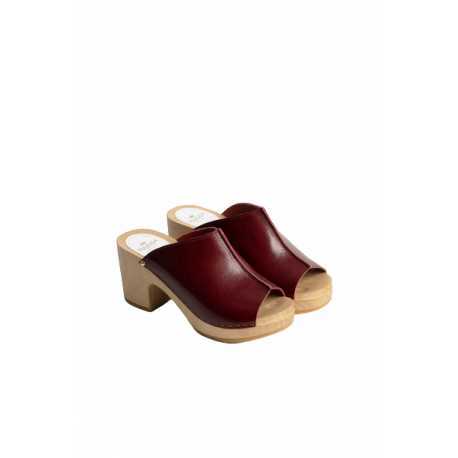 Sabot_Ydol_ouvert_devant_couture_cerise_youyou_chaussures_femme_mode_fashion_tendnace_printemps_été_strasbourg_france_yy