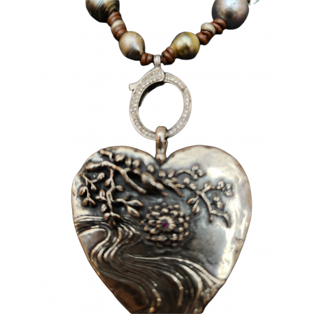 Pendentif_cœur_argent_floral_rubis_Am loving Awareness_0136SS_catherine michiels_strasbourg_francce_boutique_shop_online