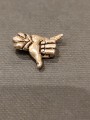 Charm_Aloha_bronze_Shaka_Hand_0121BR_catherine michiels_strasbourg_francce_boutique_shop_online_bijoux_jewellery_pendentif