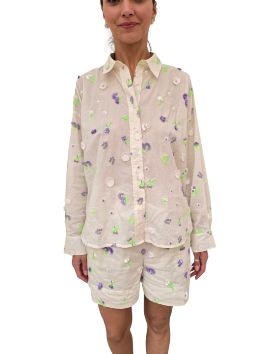 CHEMISE BLANCHE VOILE FLEURS BRODEES SEQUINS LILAS VERT JIMENA J10W Essentiel Antwerp femme createur mode fashion strasbourg