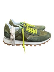 Baskets Veloce suède vert languette vert fluo 616 No Map Society Homme boutique Strasbourg face