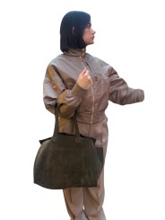 SAC SHOPPER SUEDE KAKI IOOS boutique Store shop Strasbourg France bag porté