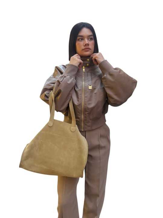 SAC SHOPPER SUEDE LICHEN IOOS boutique store shop Strasbourg France bag porté 1