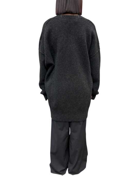 PULL TUNIQUE COL V GRIS FONCE YACK UK03 80 ISABEL BENENATO Créateur store dos
