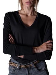 TSHIRT CHLOE V MANCHES LONGUES NOIR ANONYME FEMME Strasbourg Concept Store focus 1