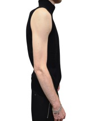 Gilet sans manches noir laine acryl Ungaro Homme U0233Z M5184 80 boutique Strasbourg mode vêtement shop concept store side