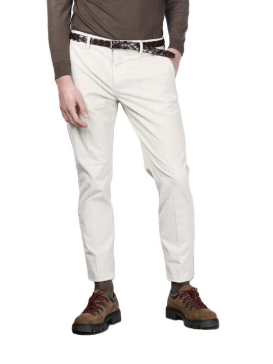 Chino velours Osaka écru VBE033 020 Mason's Homme boutique Strasbourg vêtement shop store mode look Chino velours Osaka écru VBE033 020 Mason's Homme boutique Strasbourg vêtement shop store mode look