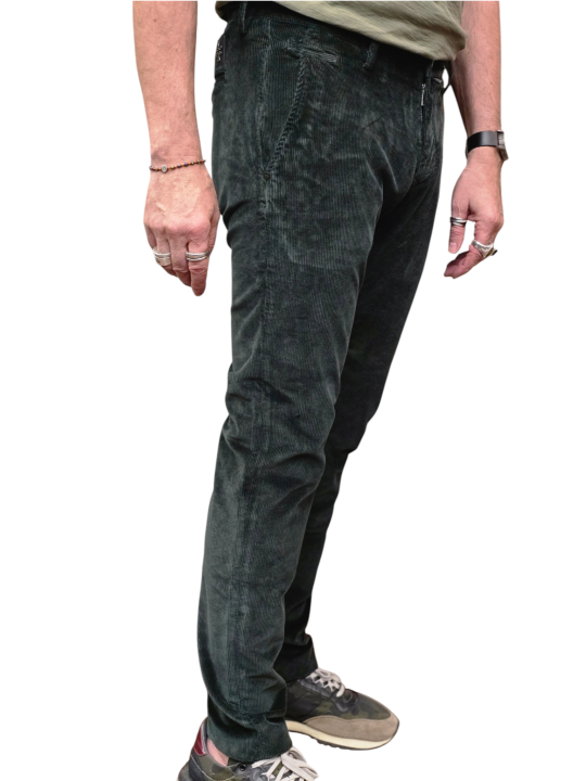 Chino pantalon Bobby velours vert sapin Jacob Cohen Homme T89 26I-JUM-P0001-003-S3653 boutique Strasbourg vêtement mode store p