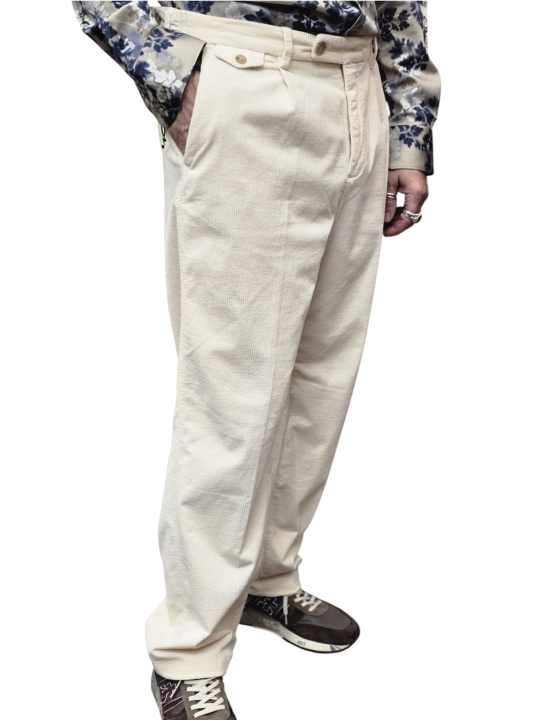 Pantalon velours écru pattes côtés droit B1 19204 2457 1003 Baldessarini Homme boutique Strasbourg mode vêtement store profil