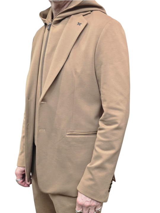 VESTE PLASTRON CAPUCHE AMOVIBLE CAMEL JERSEY U2070J G5211 17 UNGARO HOMME boutique Strasbourg mode costume profil