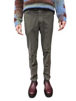 Chino NewYork chevron kaki Mason's Homme CBE58S2 738 pantalon boutique Strasbourg vêtement store fashion front